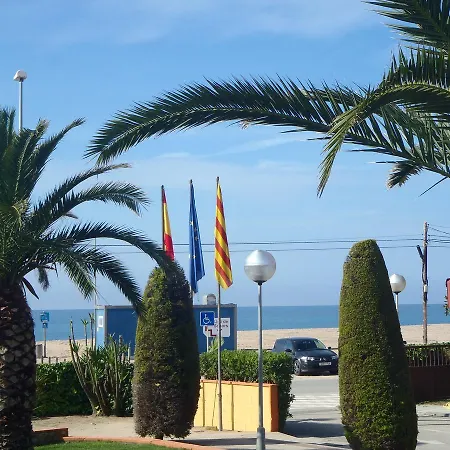 Campsite Camping Sunissim El Pla De Mar By Locatour Malgrat de Mar