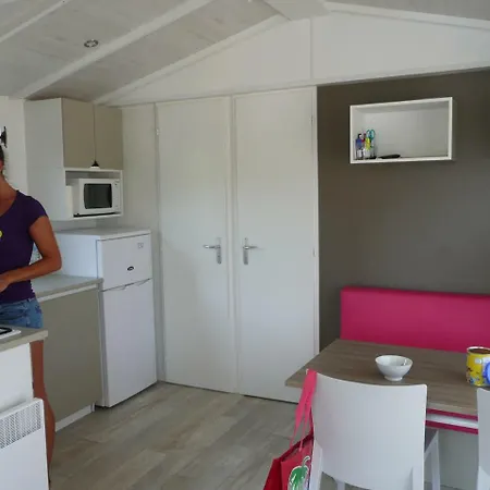 Camping Sunissim El Pla De Mar By Locatour Campsite *