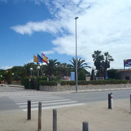 Camping Sunissim El Pla De Mar By Locatour Campsite Malgrat de Mar