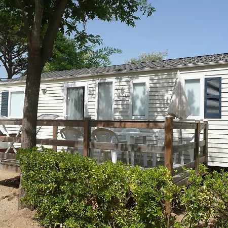 Camping Sunissim El Pla De Mar By Locatour *